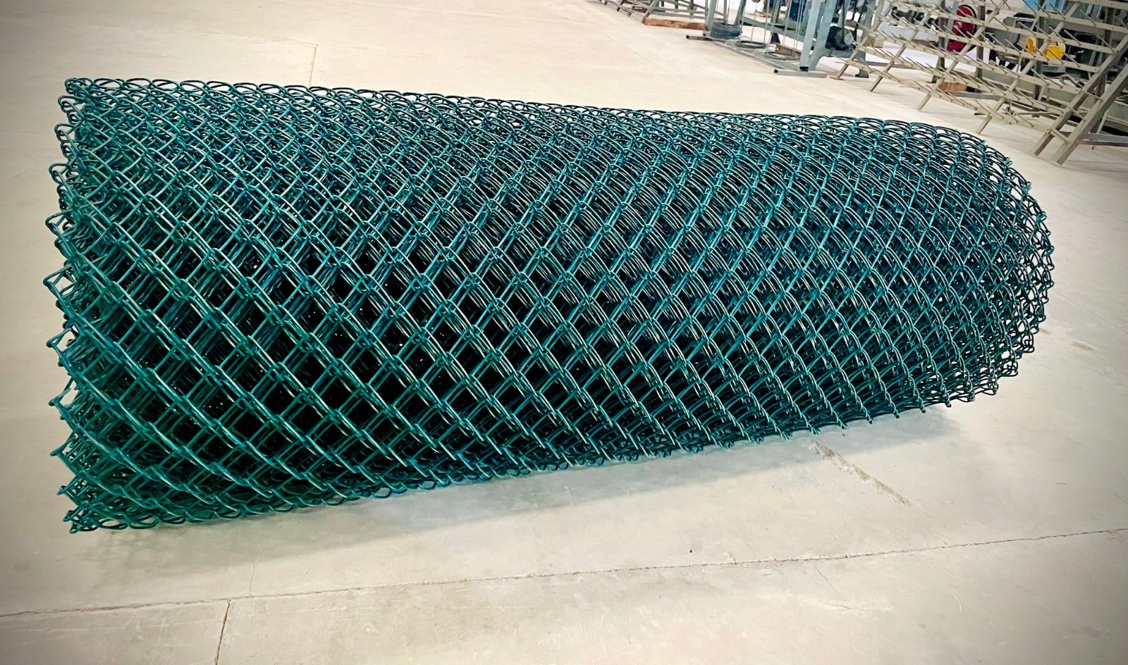 Produção de telas de aço galvanizado na indústria